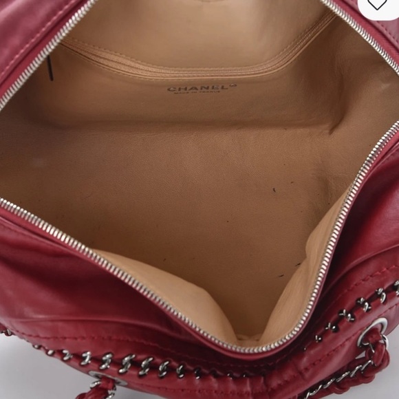 CHANEL Red Smooth Calfskin Bowler Shoulder Bag - Picture 4 of 11